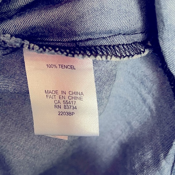 BOSTON PROPER  Denim Embroidered Top XS - Picture 12 of 15